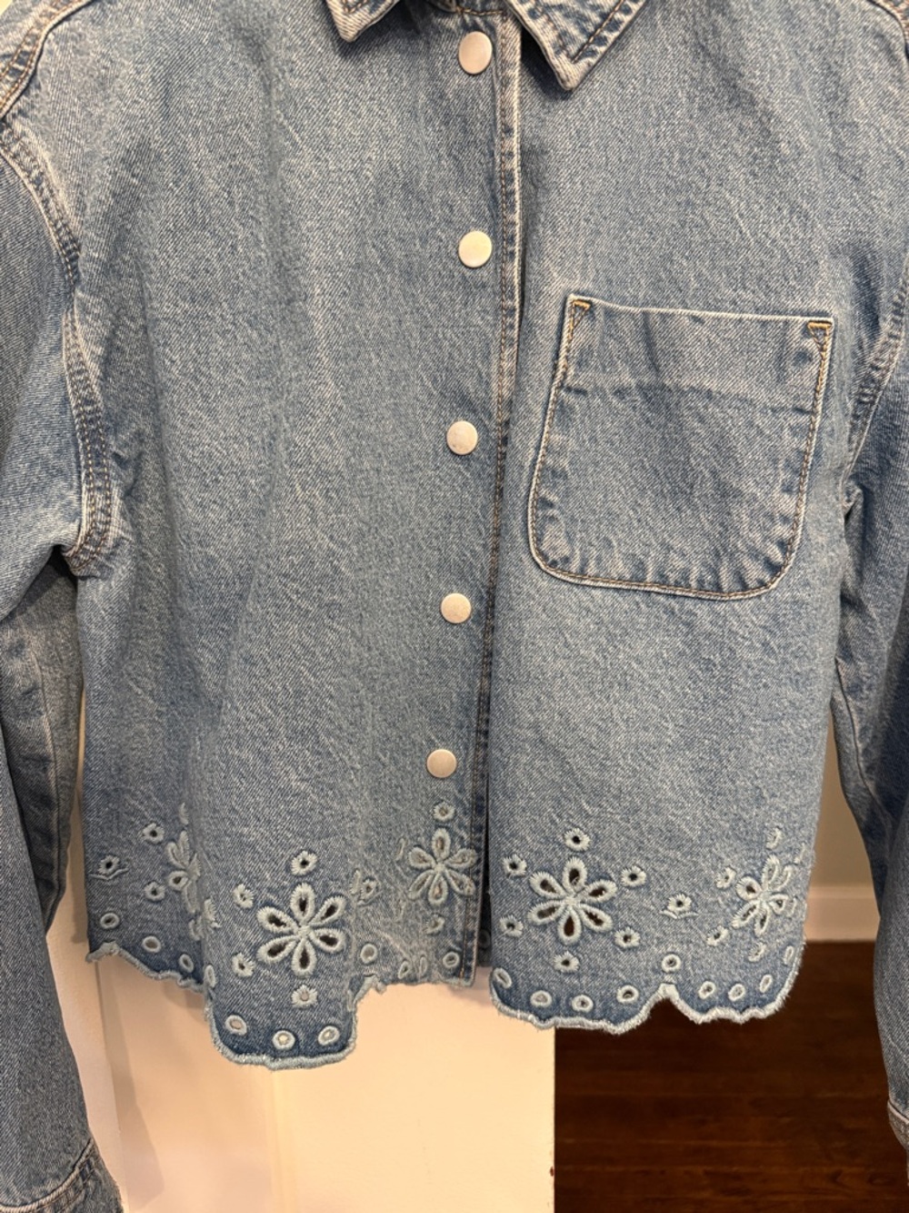Old Navy Eyelet Jean Jacket - Picture 3 of 7